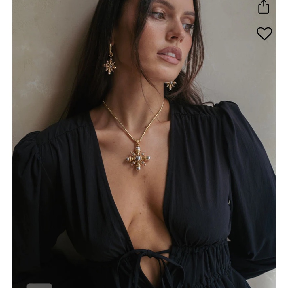 Mixed Metal Pendant necklace